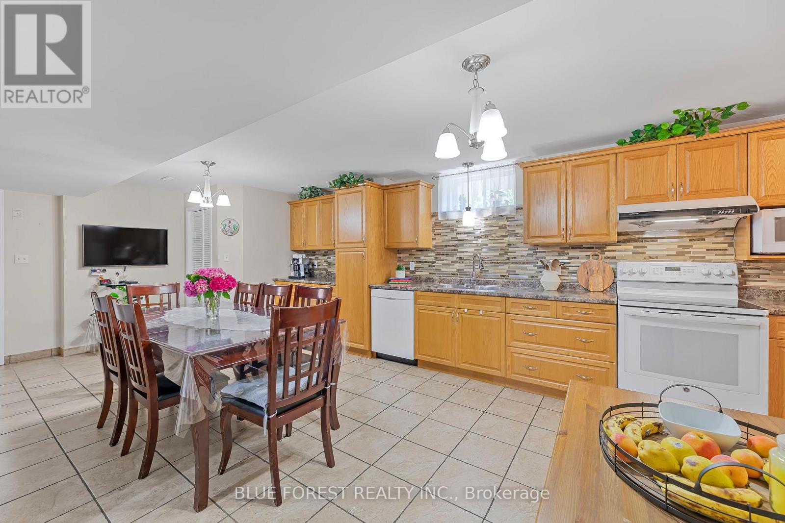 930 Railton Avenue, London East (East I), Ontario  N5V 4V7 - Photo 23 - X12422091