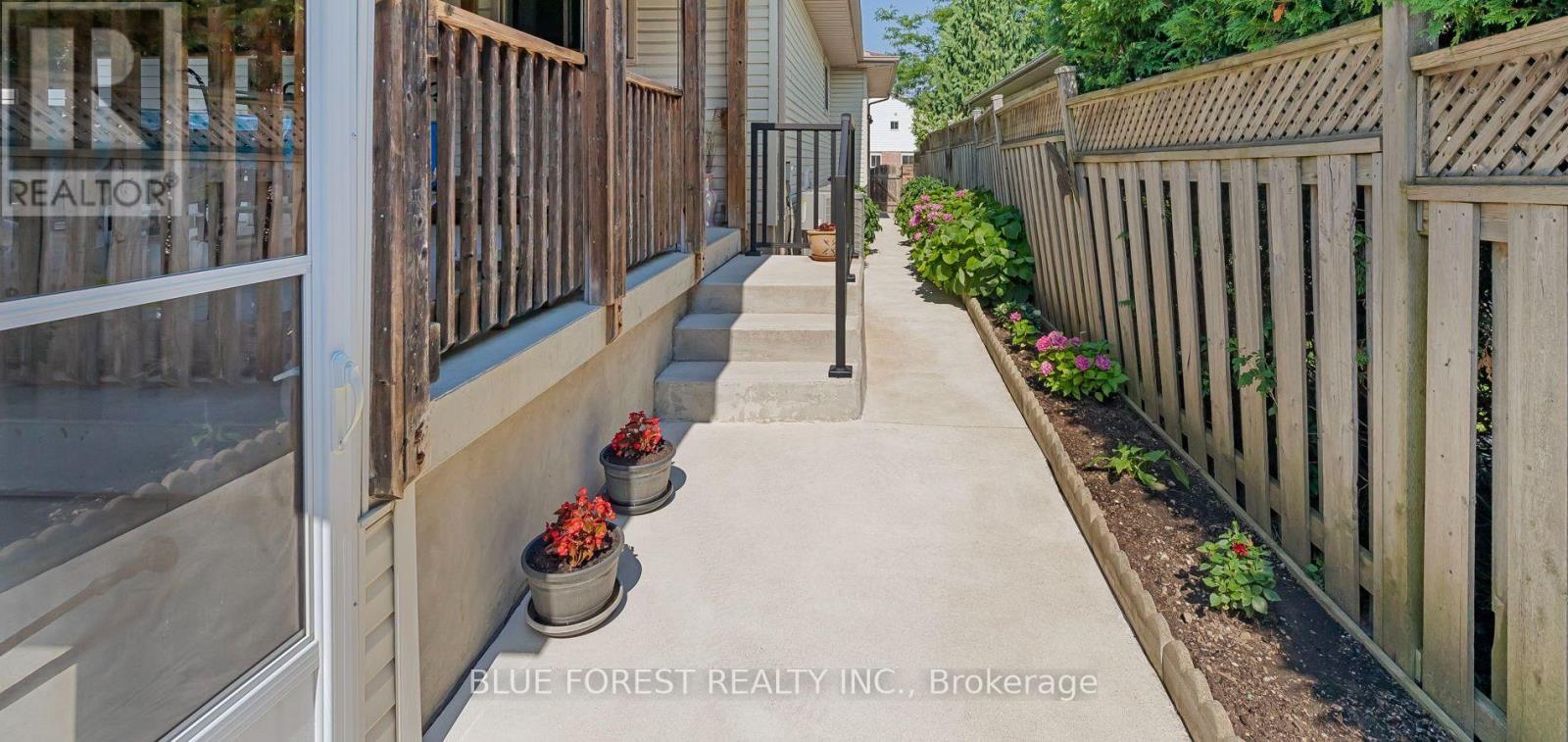 930 Railton Avenue, London East (East I), Ontario  N5V 4V7 - Photo 26 - X12422091