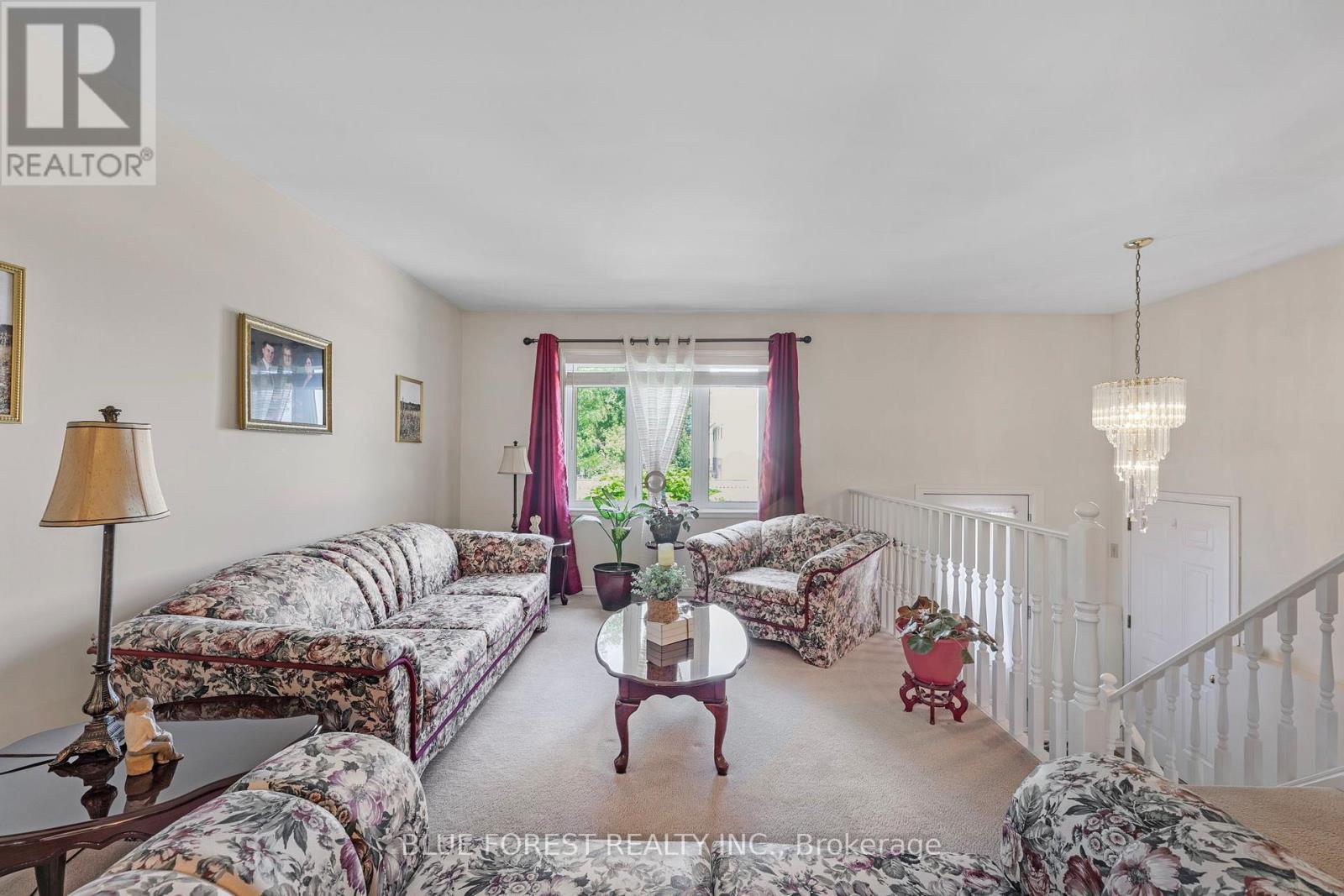 930 Railton Avenue, London East (East I), Ontario  N5V 4V7 - Photo 5 - X12422091