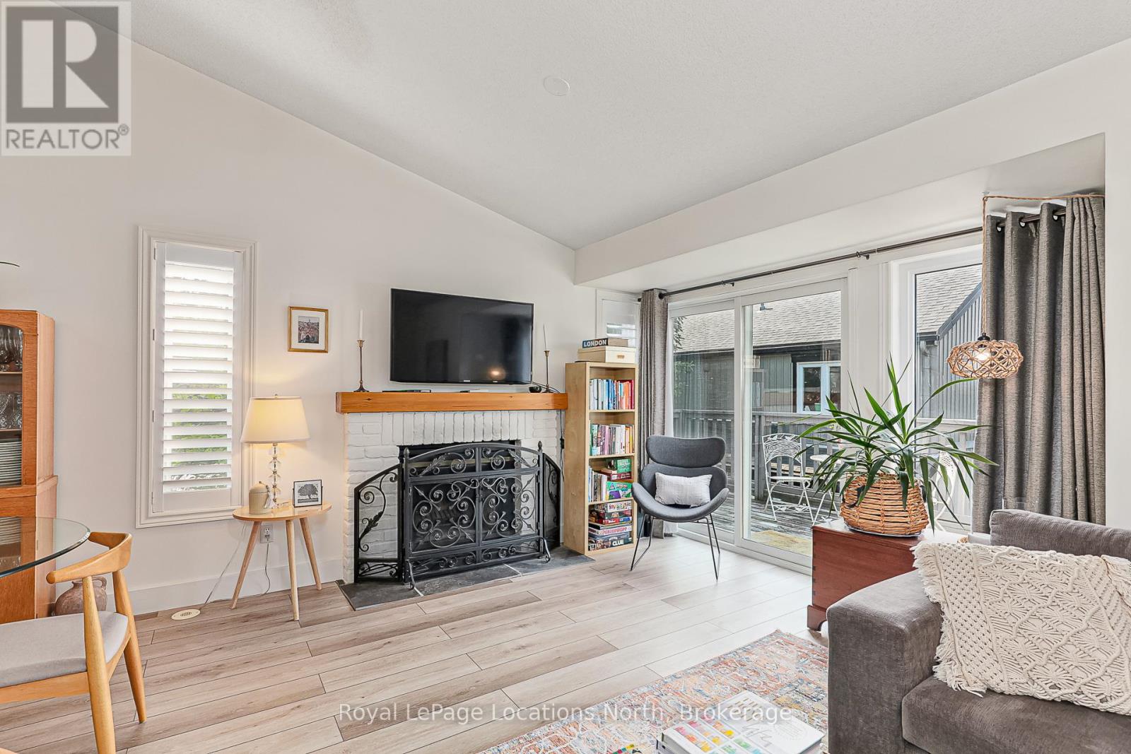 13 - 5 Harbour Street E, Collingwood, Ontario  L9Y 5C5 - Photo 6 - S12630052