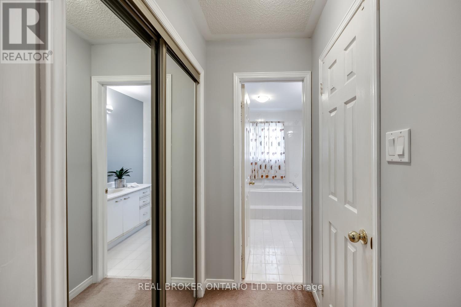 26 Falstaff Crescent, Whitby, Ontario  L1R 1W3 - Photo 27 - E12629956