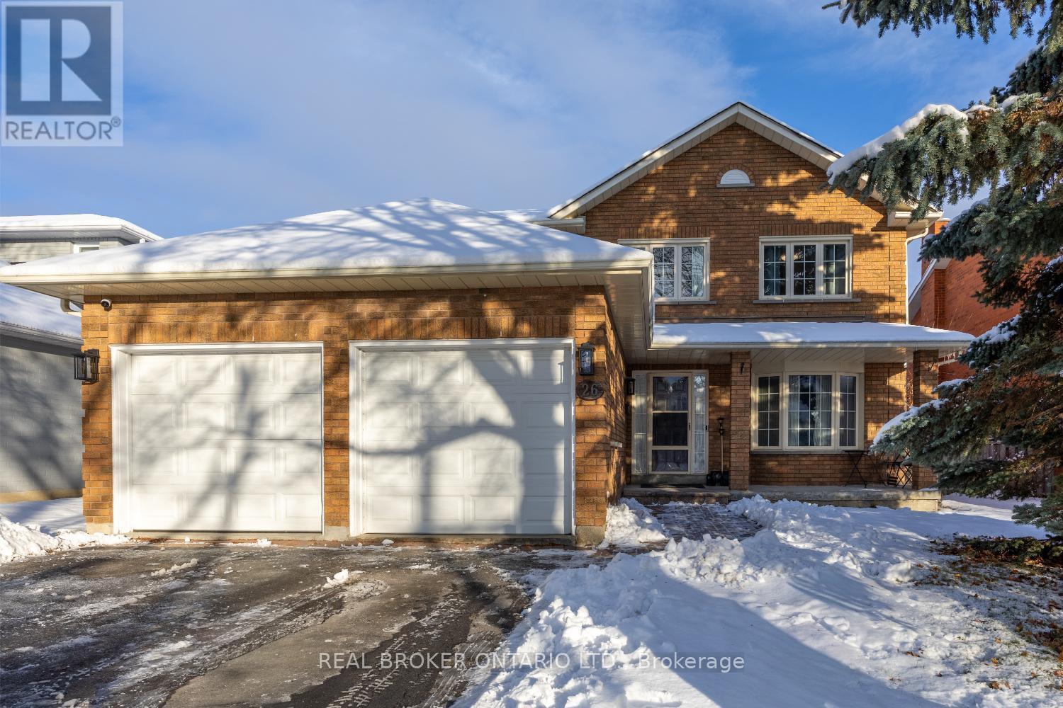 26 Falstaff Crescent, Whitby, Ontario  L1R 1W3 - Photo 3 - E12629956