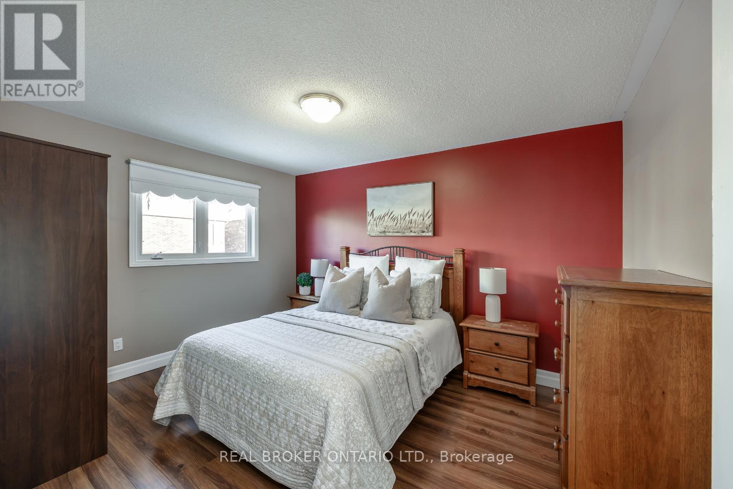 26 Falstaff Crescent, Whitby, Ontario  L1R 1W3 - Photo 33 - E12629956