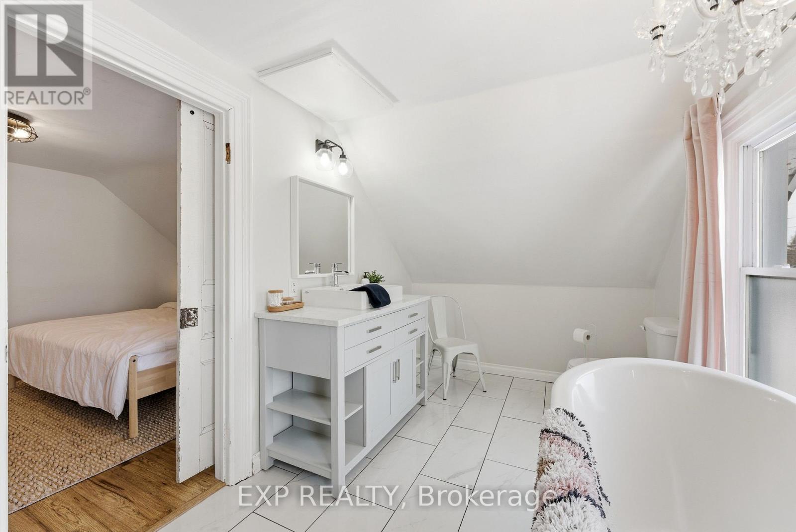 459 County Road 19, Prince Edward County, Ontario  K0K 1A0 - Photo 29 - X12629946