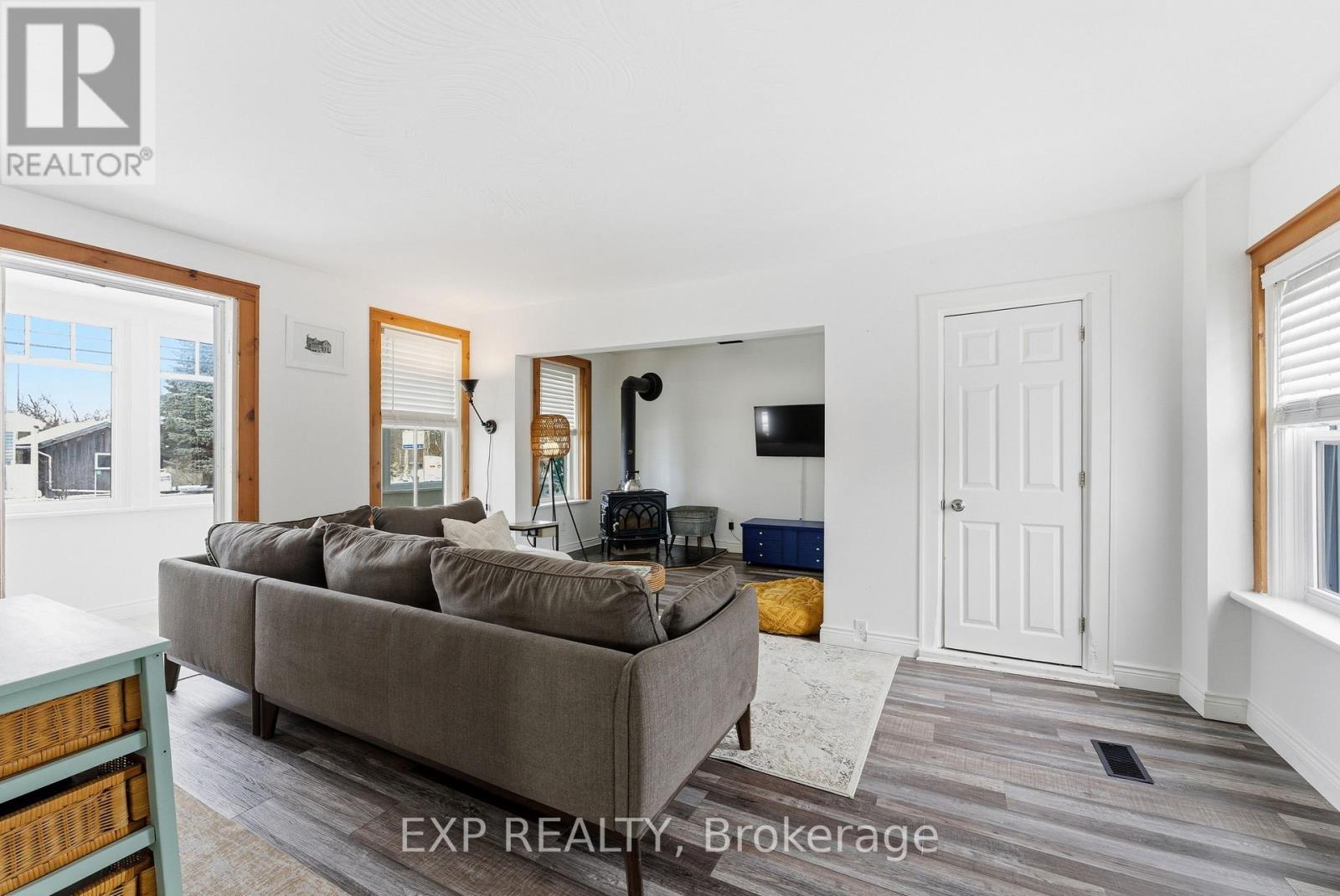 459 County Road 19, Prince Edward County, Ontario  K0K 1A0 - Photo 6 - X12629946
