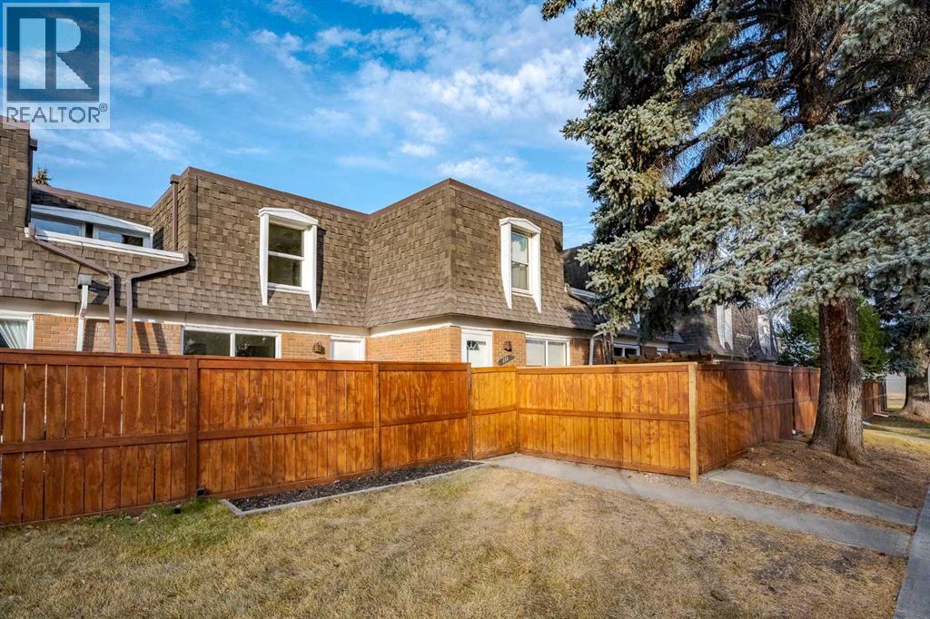 110, 330 Canterbury Drive Sw, Calgary, Alberta  T2W 1H6 - Photo 25 - A2270452