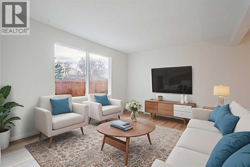 110, 330 Canterbury Drive SW, Calgary, Alberta