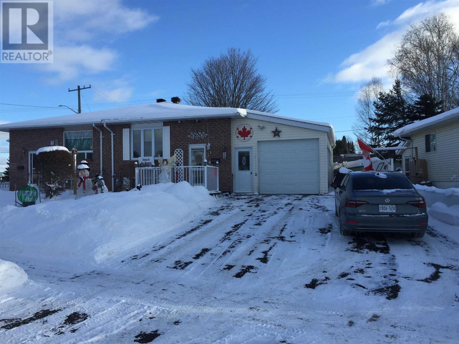 4 Albert ST, elliot lake, Ontario