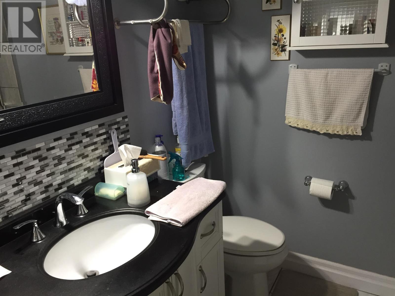 4 Albert St, Elliot Lake, Ontario  P5A 2Y8 - Photo 15 - SM253463