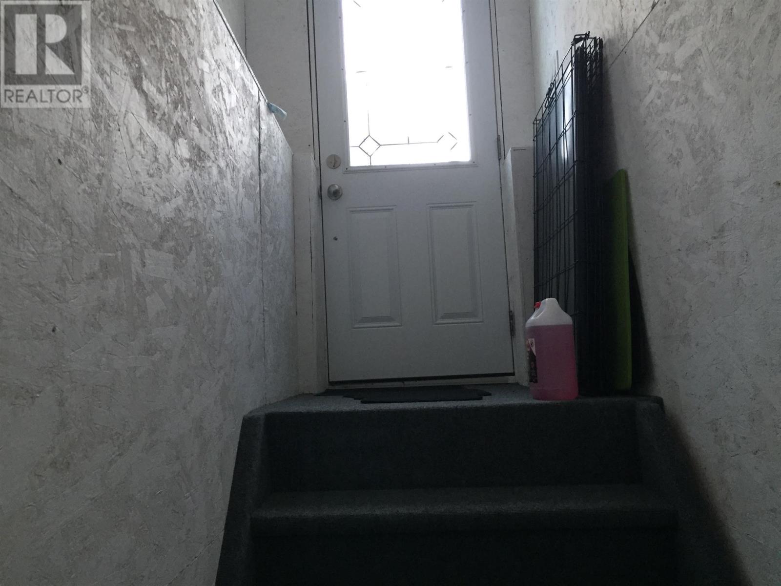 4 Albert St, Elliot Lake, Ontario  P5A 2Y8 - Photo 26 - SM253463