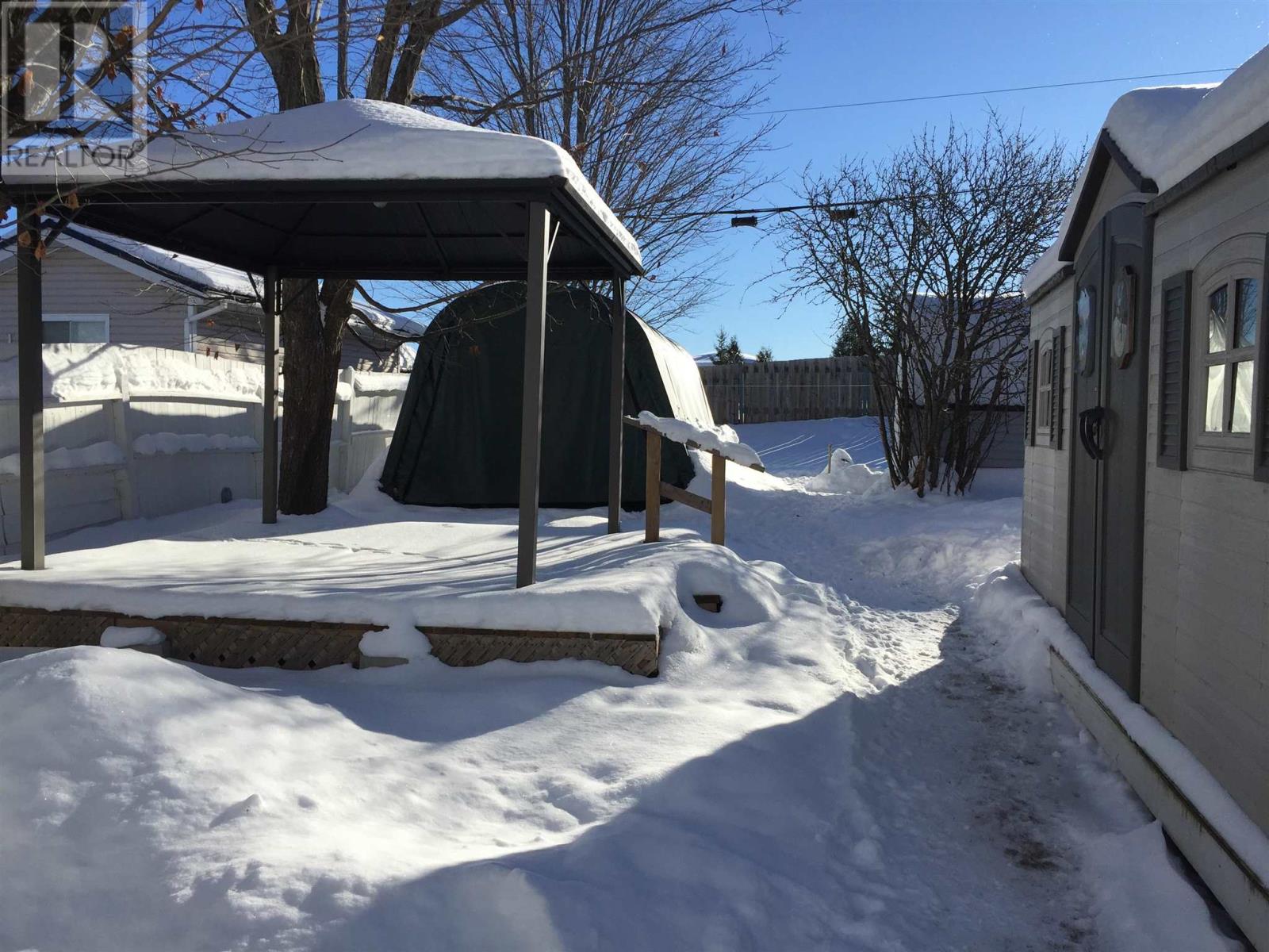 4 Albert St, Elliot Lake, Ontario  P5A 2Y8 - Photo 34 - SM253463