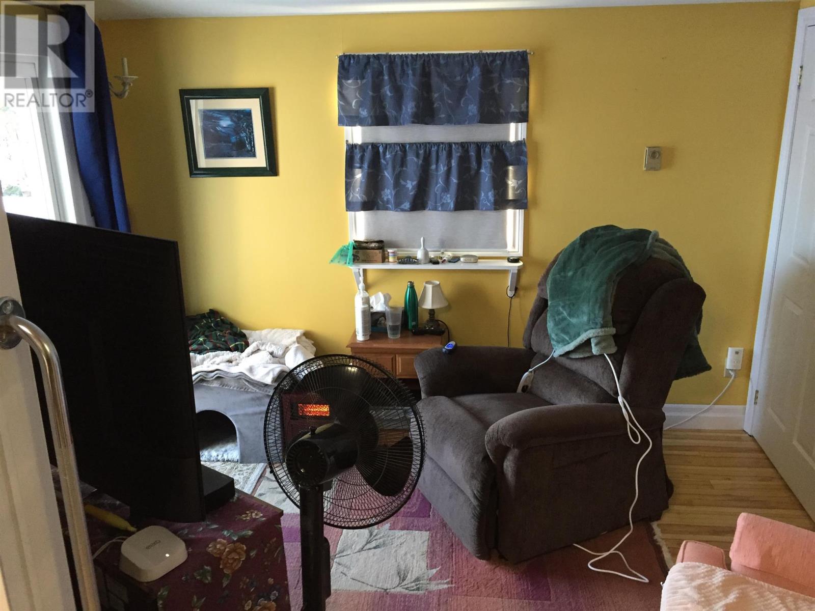 4 Albert St, Elliot Lake, Ontario  P5A 2Y8 - Photo 9 - SM253463