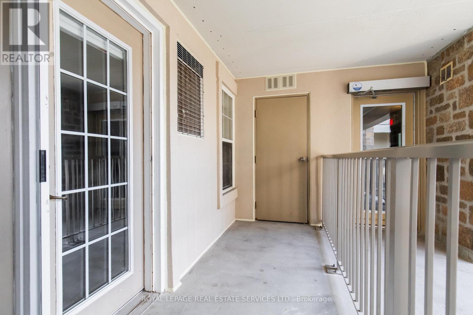 308 - 1480 Bishops Gate, Oakville, Ontario  L6M 4N4 - Photo 17 - W12629802