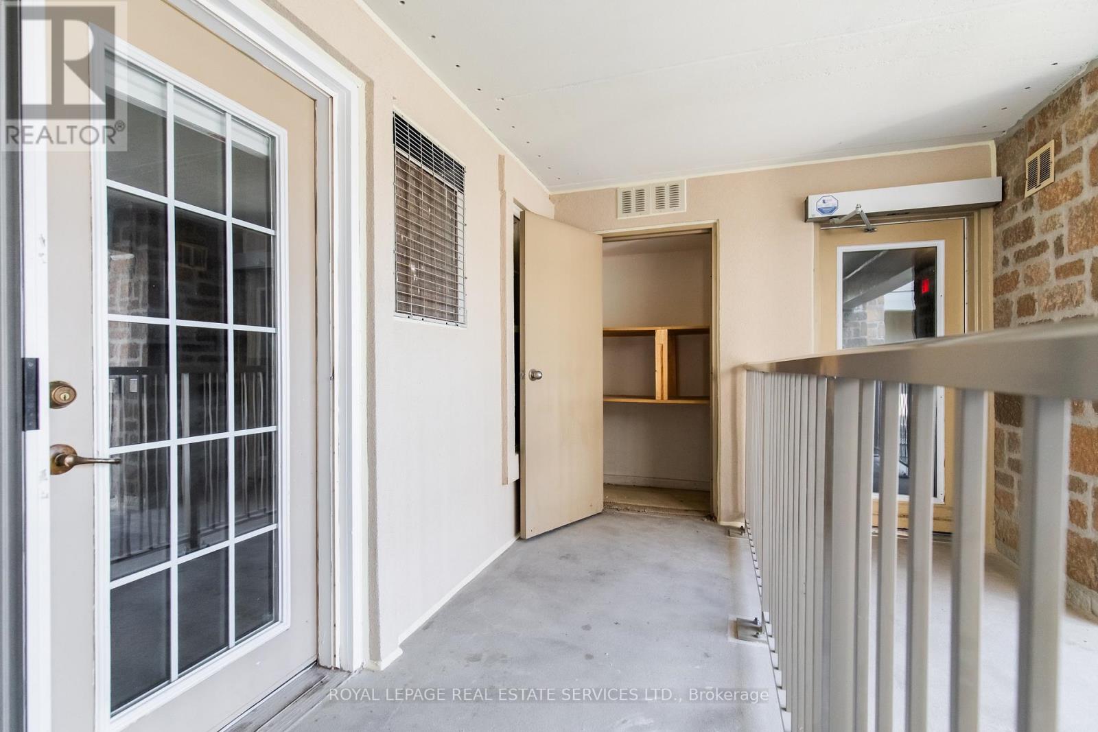 308 - 1480 Bishops Gate, Oakville, Ontario  L6M 4N4 - Photo 18 - W12629802