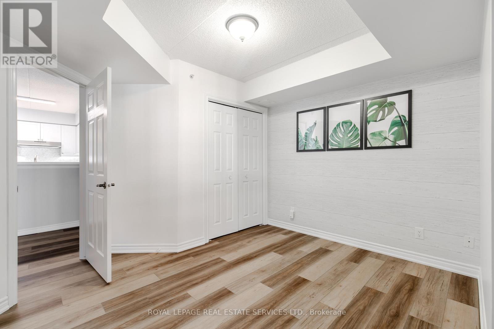 308 - 1480 Bishops Gate, Oakville, Ontario  L6M 4N4 - Photo 24 - W12629802