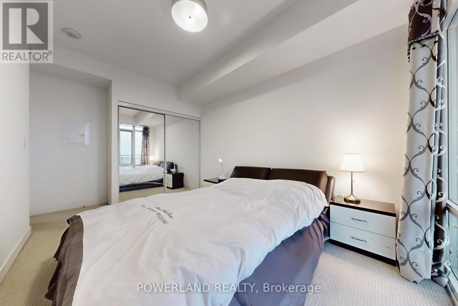 2609 - 360 Square One Drive, Mississauga, Ontario L5B 0G7 - Photo 7 - W12629818