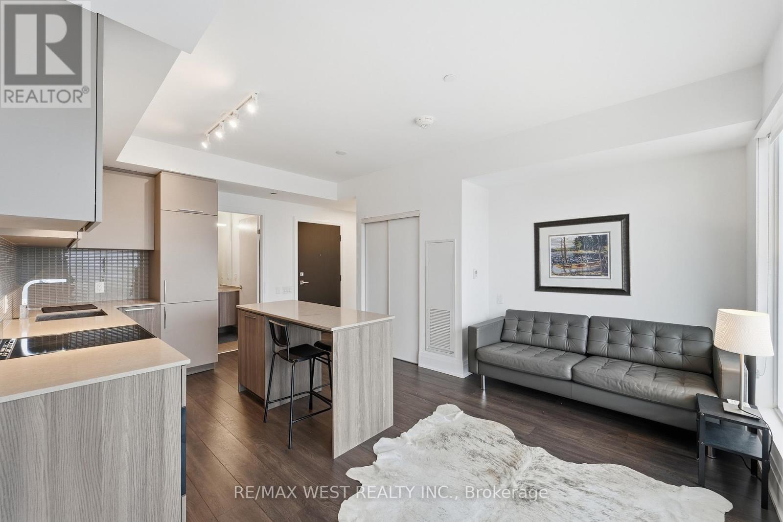 603 - 20 Brin Drive, Toronto (Edenbridge-Humber Valley), Ontario  M8X 0B2 - Photo 7 - W12629834