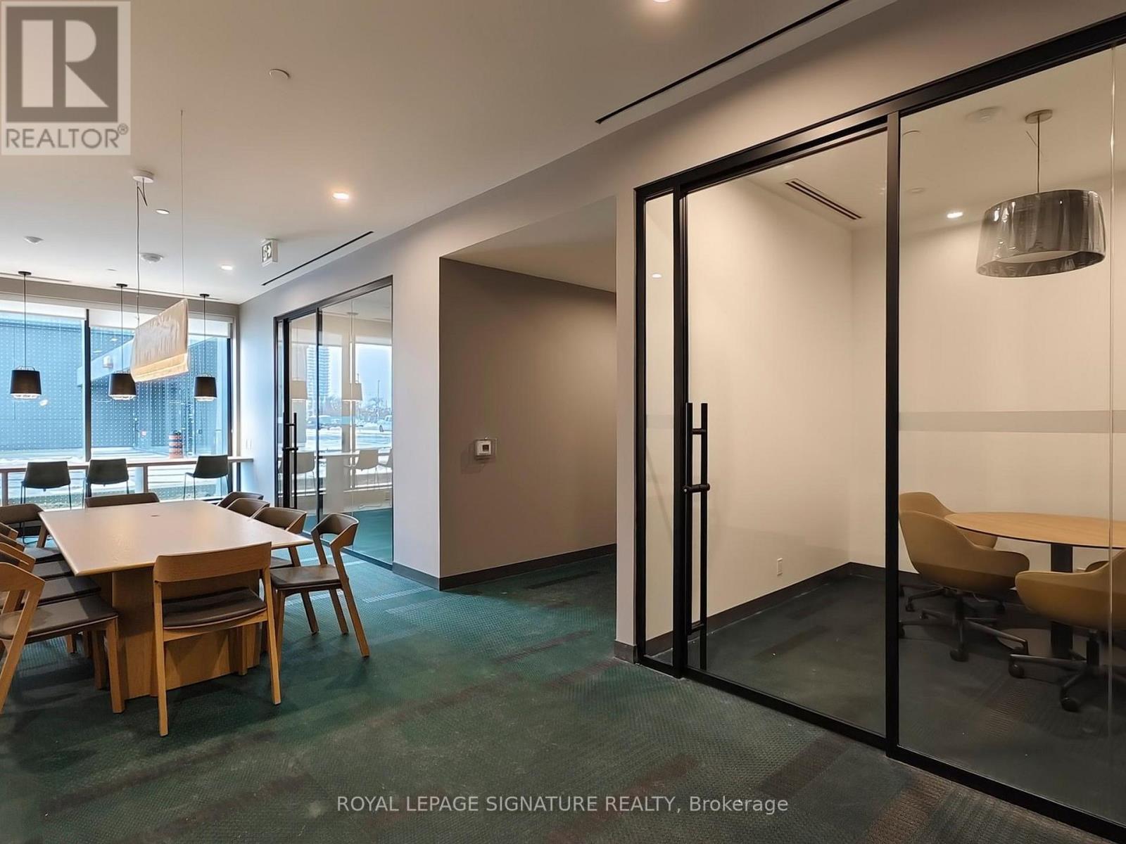 818 - 1007 The Queensway, Toronto (Islington-City Centre West), Ontario  M8Z 6C7 - Photo 35 - W12629836