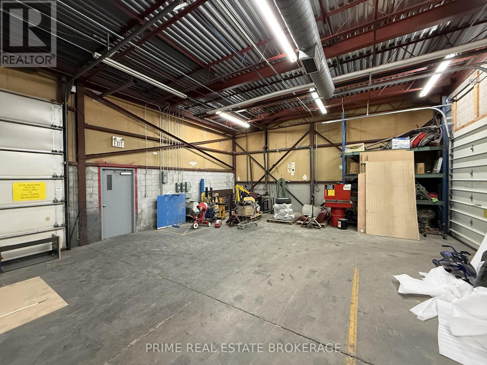 Front - 312 Sovereign Road, London East, Ontario  N6M 1A7 - Photo 17 - X12629982