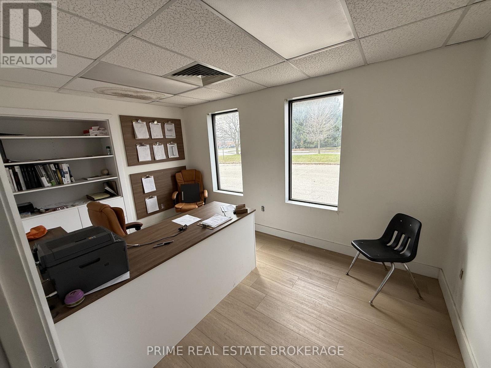 Front - 312 Sovereign Road, London East, Ontario  N6M 1A7 - Photo 8 - X12629982