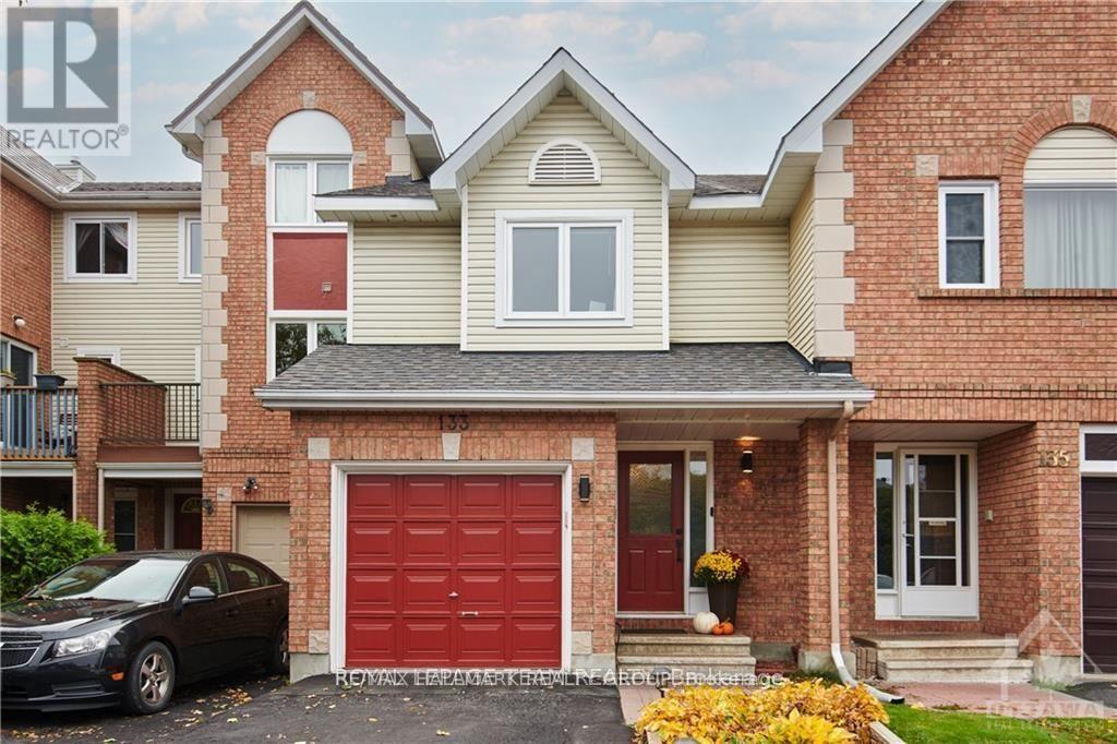 133 WOODPARK WAY, Ottawa, Ontario