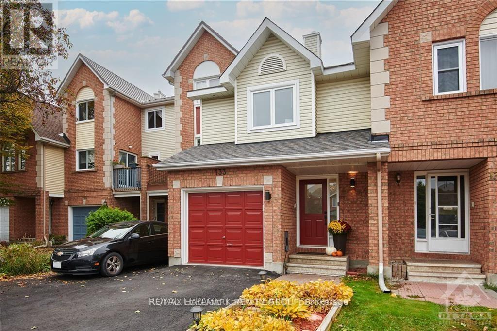 133 Woodpark Way, Ottawa, Ontario  K2J 4C7 - Photo 2 - X12629924