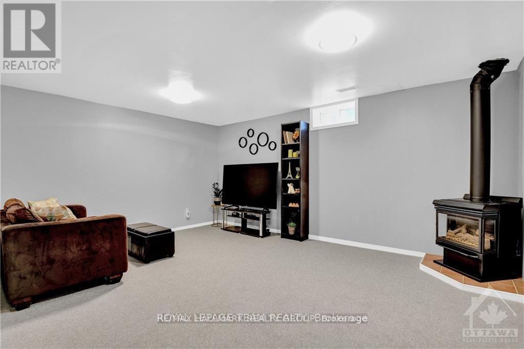 133 Woodpark Way, Ottawa, Ontario  K2J 4C7 - Photo 27 - X12629924