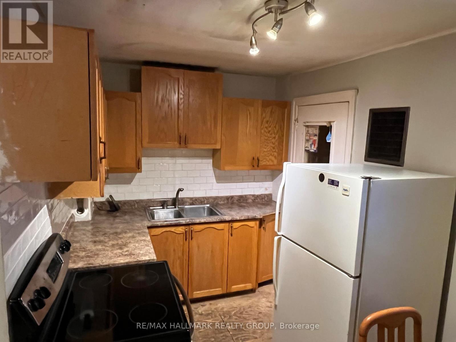 2821 Haughton Avenue, Ottawa, Ontario K2B 6Z2 - Photo 15 - X12629926