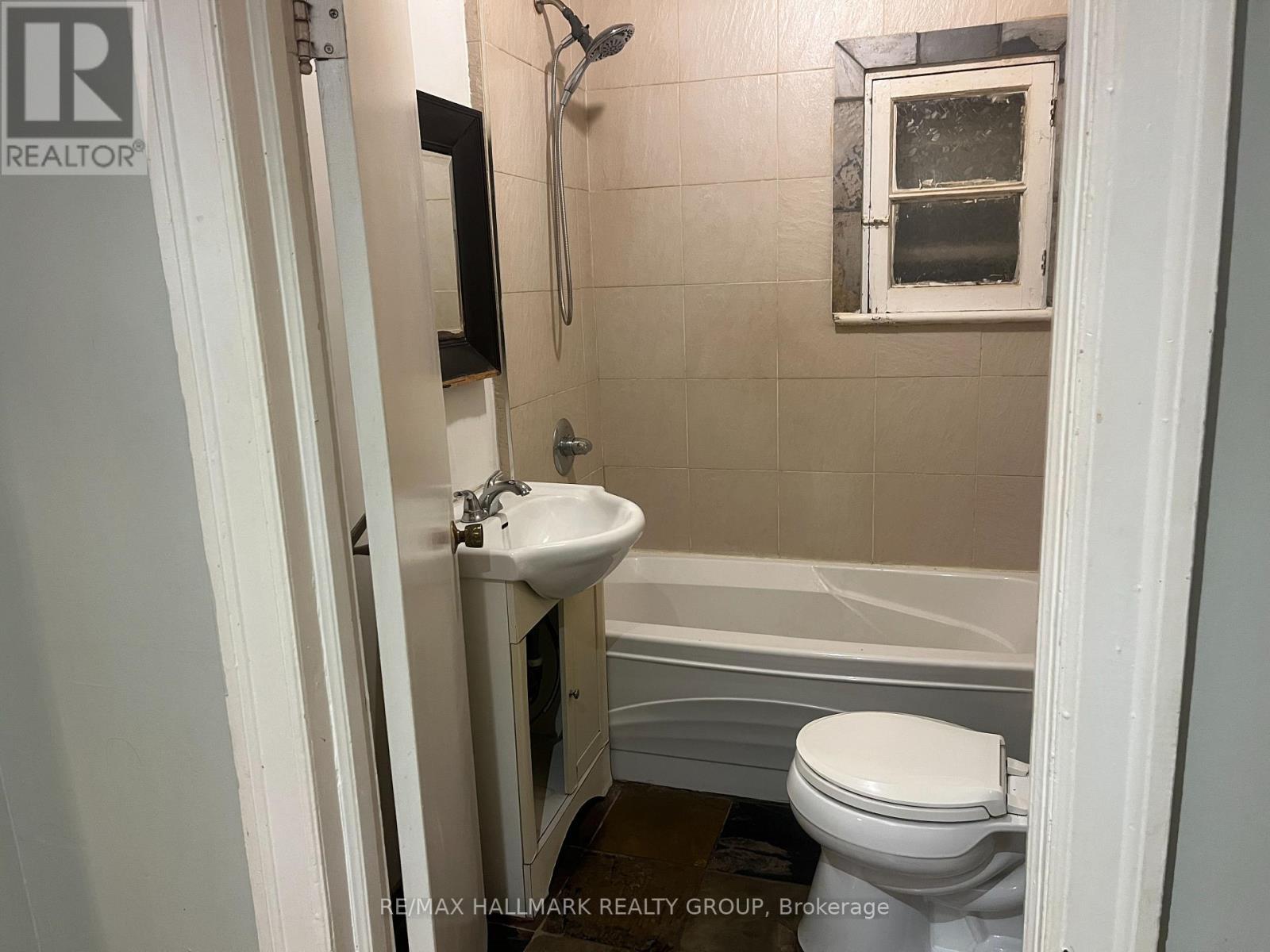 2821 Haughton Avenue, Ottawa, Ontario K2B 6Z2 - Photo 17 - X12629926