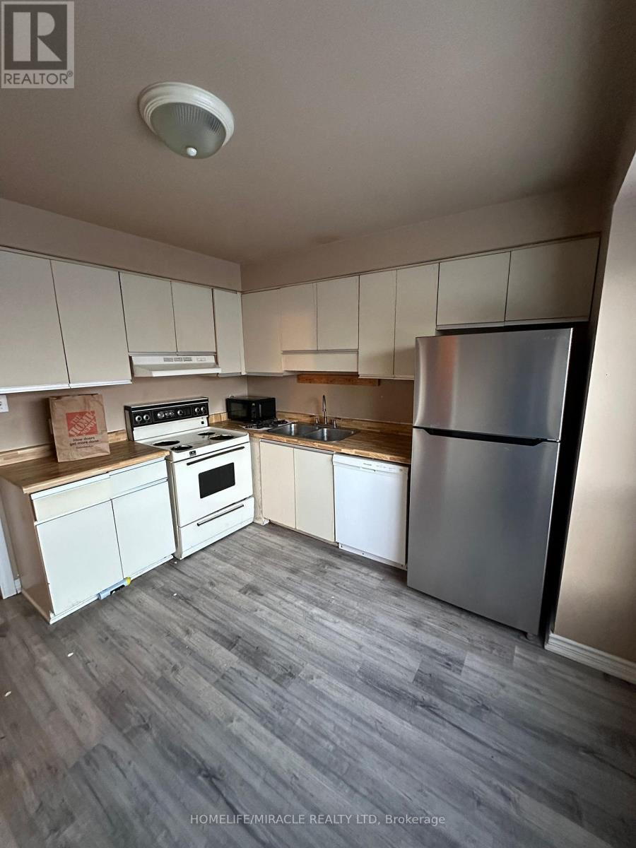 27 - 595 Third Street, London East, Ontario  N5V 4A1 - Photo 3 - X12629806