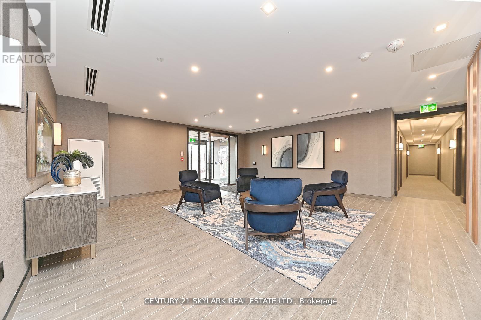 401 - 460 Dundas Street E, Hamilton (Waterdown), Ontario  L8B 2A5 - Photo 4 - X12629838