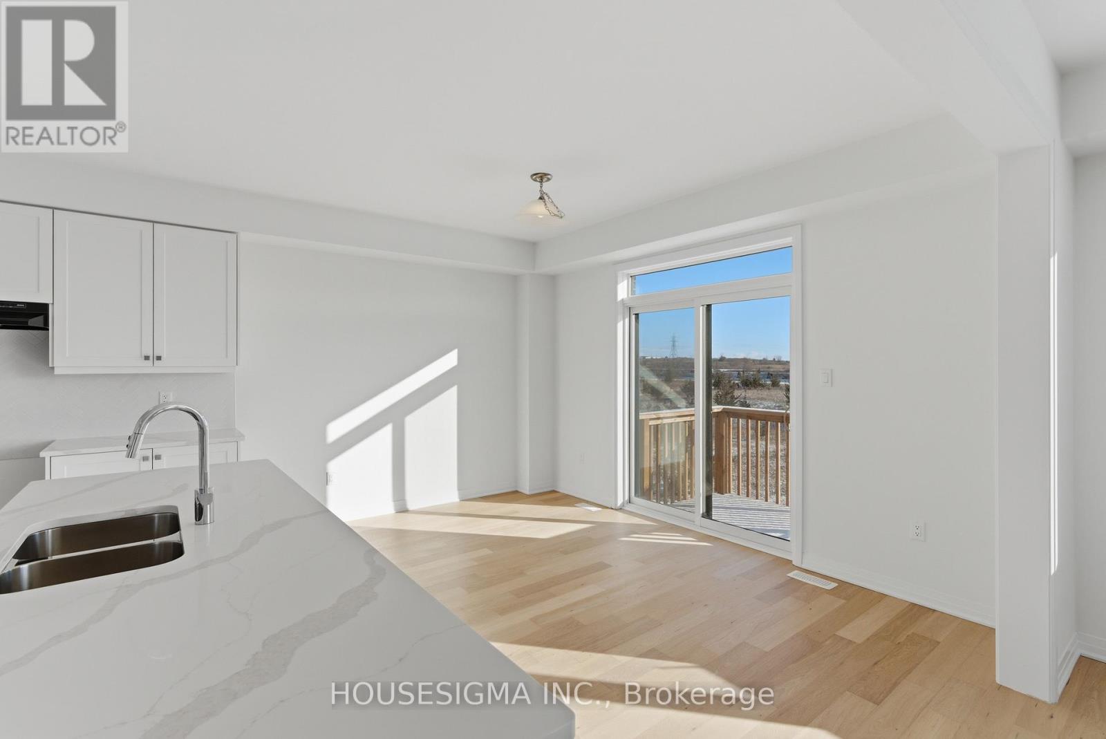 138 Aviron Crescent, Welland (Dain City), Ontario  L3B 0M5 - Photo 7 - X12611828