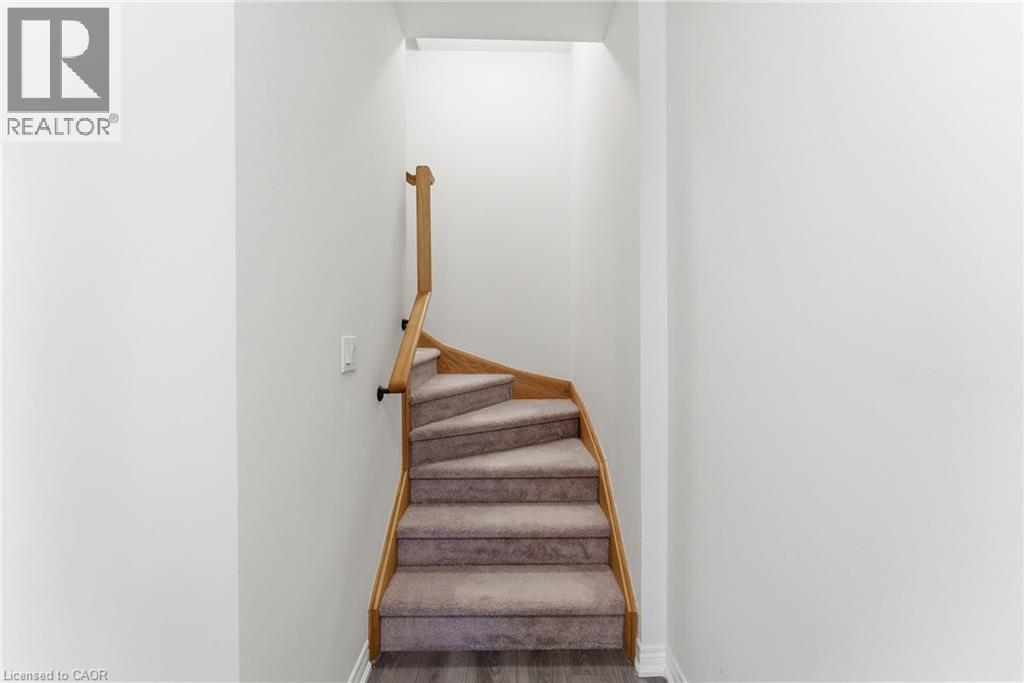 40 Zinfandel Drive Unit# 38, Stoney Creek, Ontario  L8E 0L1 - Photo 6 - 40793676