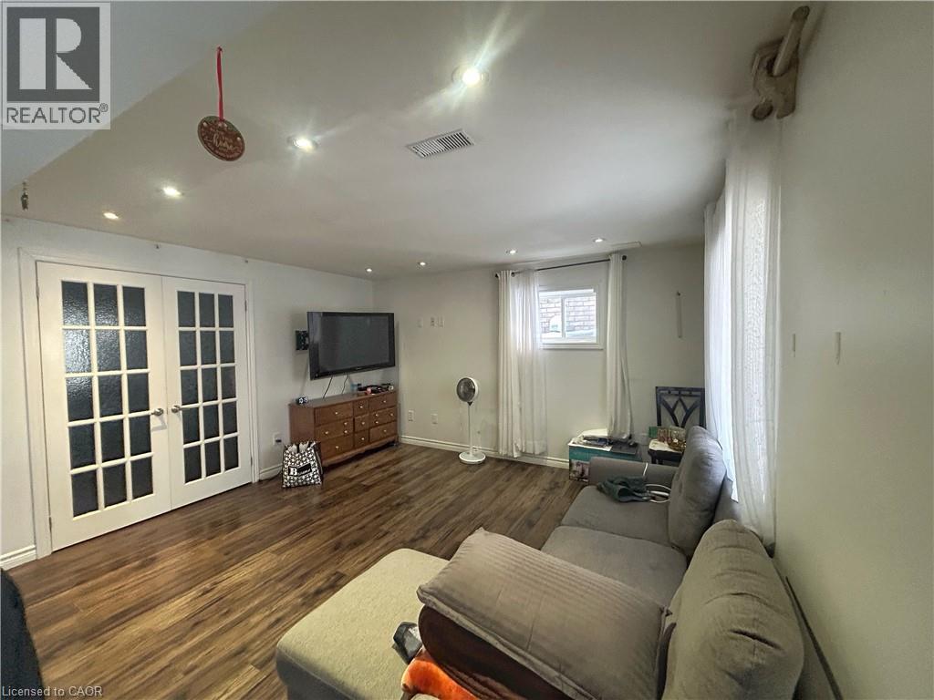 921 Audrey Place Unit# Lower, Kitchener, Ontario N2E 0B9 - Photo 5 - 40793659