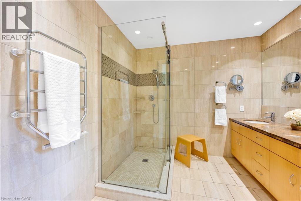 33 Walnut Drive, Guelph, Ontario  N1E 4B4 - Photo 24 - 40764571