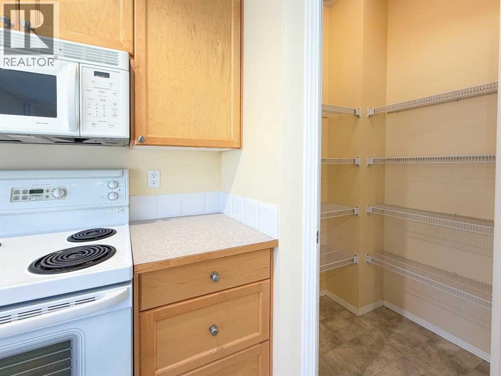 21 Panamount Hill Nw, Calgary, Alberta  T3K 5R8 - Photo 18 - A2270156