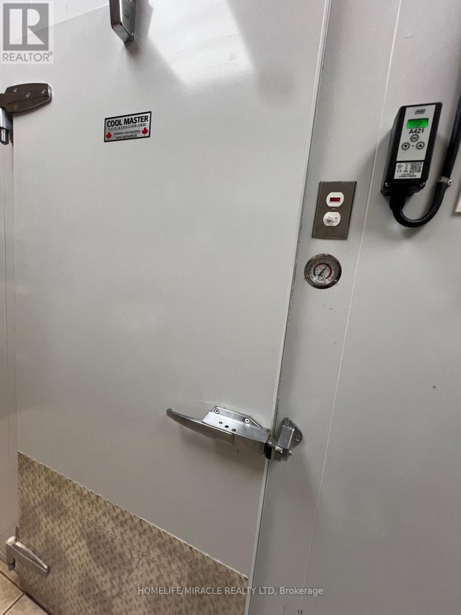 2 - 4293 King Street E, Kitchener, Ontario  N2P 2E9 - Photo 10 - X12613464