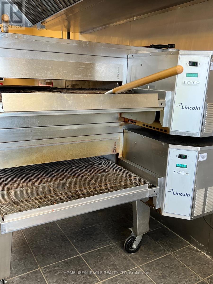 2 - 4293 King Street E, Kitchener, Ontario  N2P 2E9 - Photo 12 - X12613464