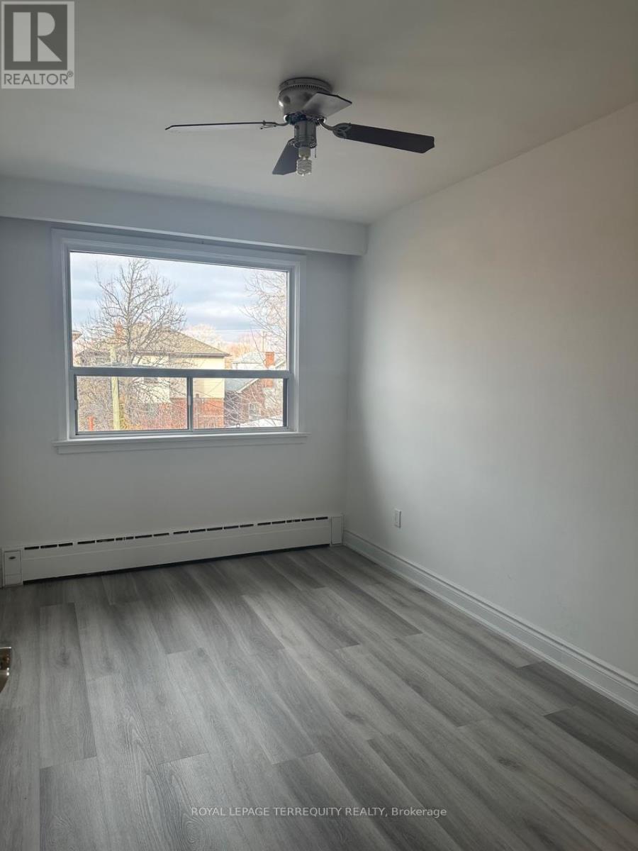 3 - 132 Portland Street, Toronto, Ontario M8Y 1B2 - Photo 13 - W12577560