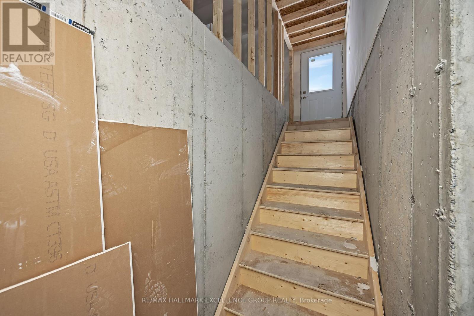 1117 Bronze (Lot 105) Avenue, Clarence-Rockland, Ontario  K4K 0N4 - Photo 35 - X12480977