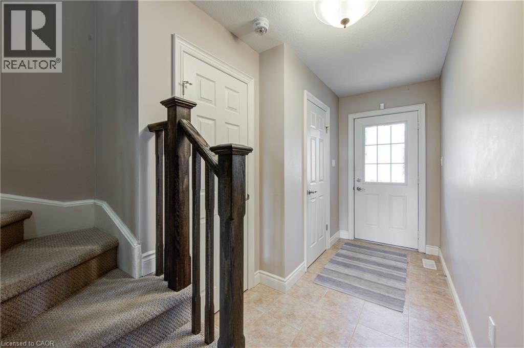 175 Ingersoll Street N Unit# 22, Ingersoll, Ontario  N5C 0B9 - Photo 3 - 40789794