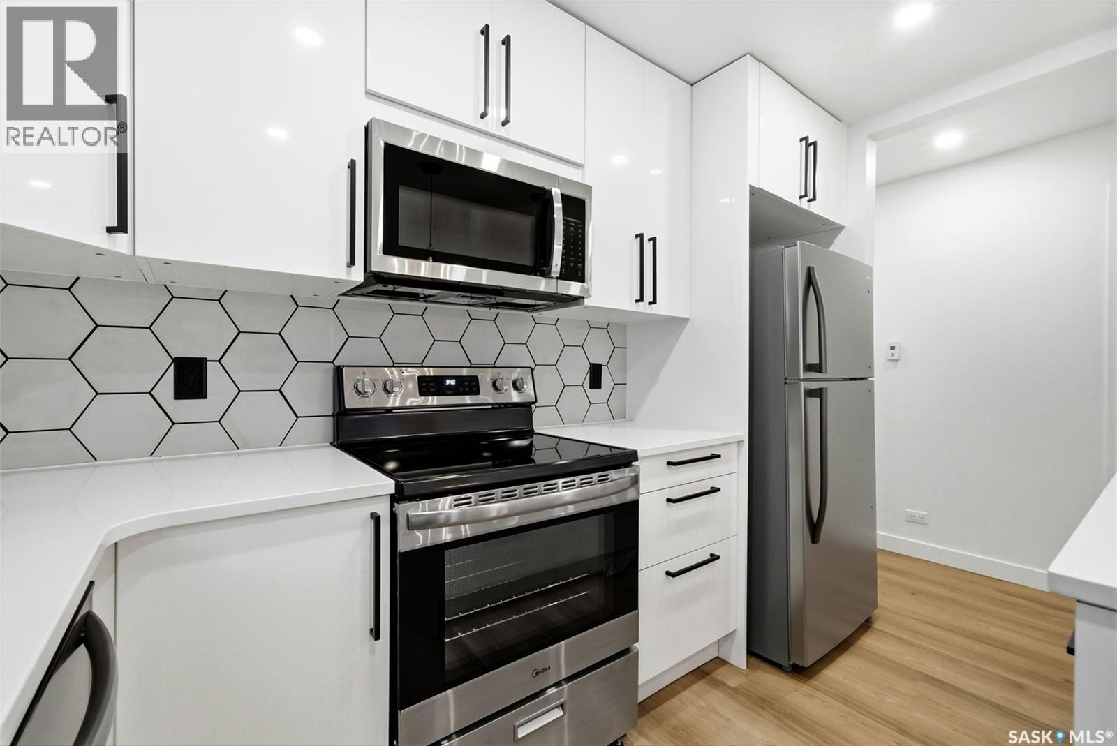 732 Empress Street, Regina, Saskatchewan  S4T 5C8 - Photo 11 - SK025506