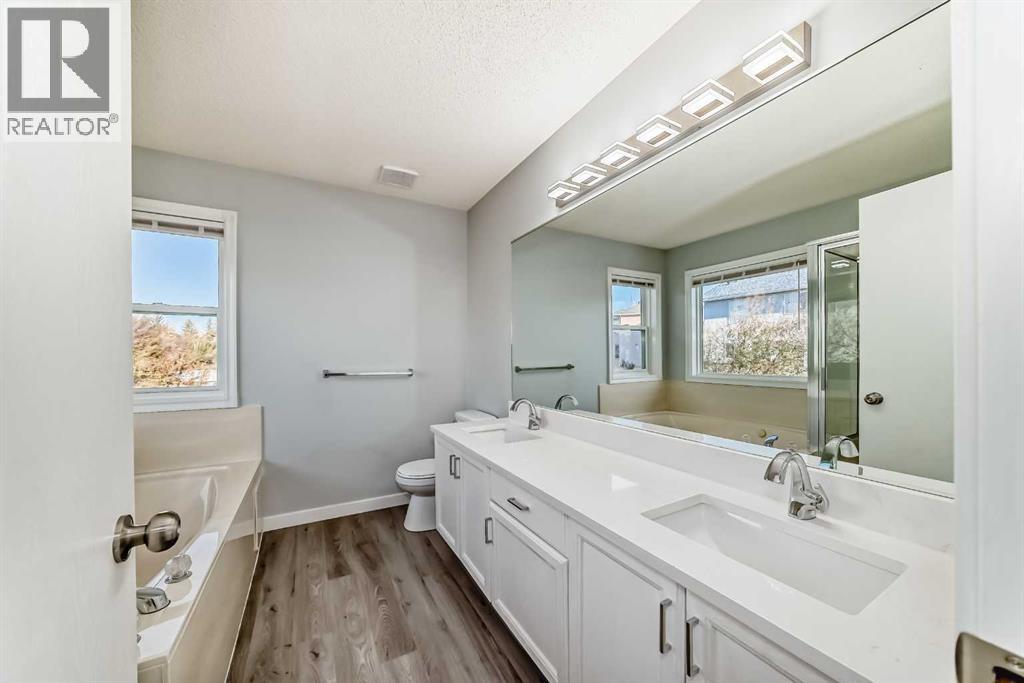 10134 Hidden Valley Drive Nw, Calgary, Alberta  T3A 5C9 - Photo 16 - A2264319