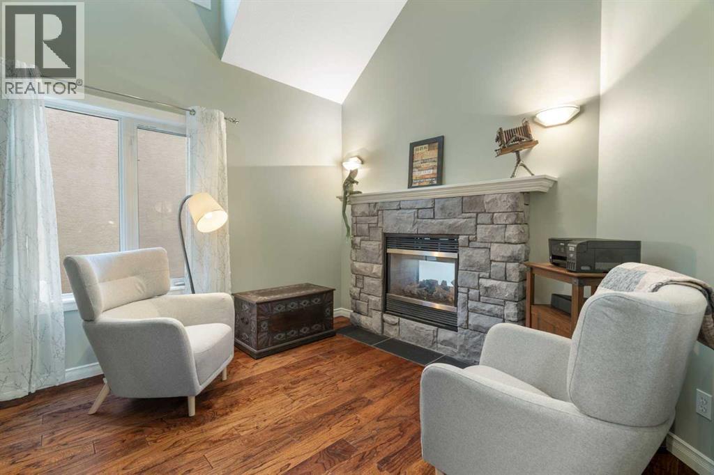 124 Cresthaven Place Sw, Calgary, Alberta  T3B 5W4 - Photo 11 - A2272343