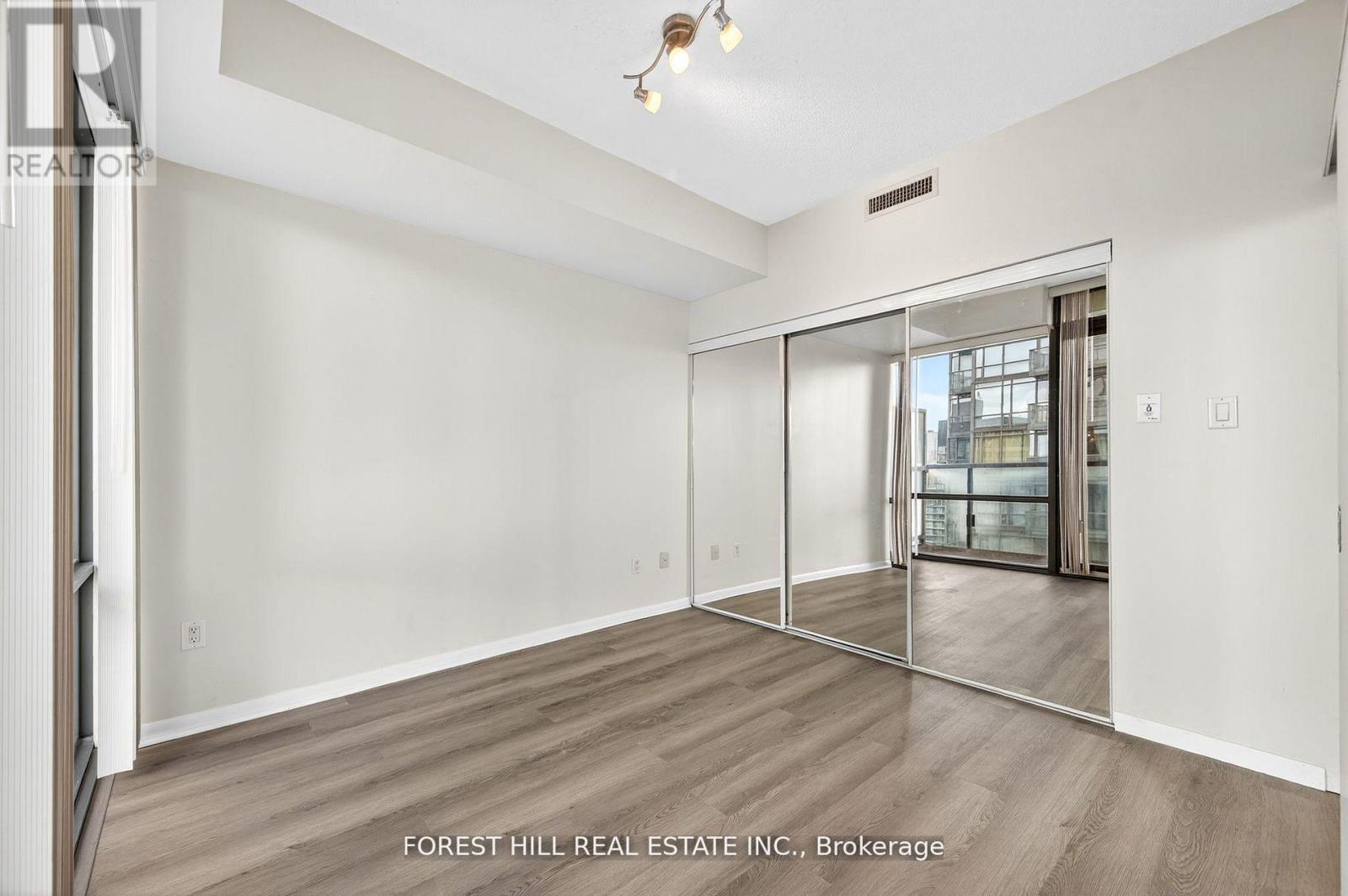 3109 - 37 Grosvenor Street, Toronto, Ontario M4Y 3G5 - Photo 5 - C12630048