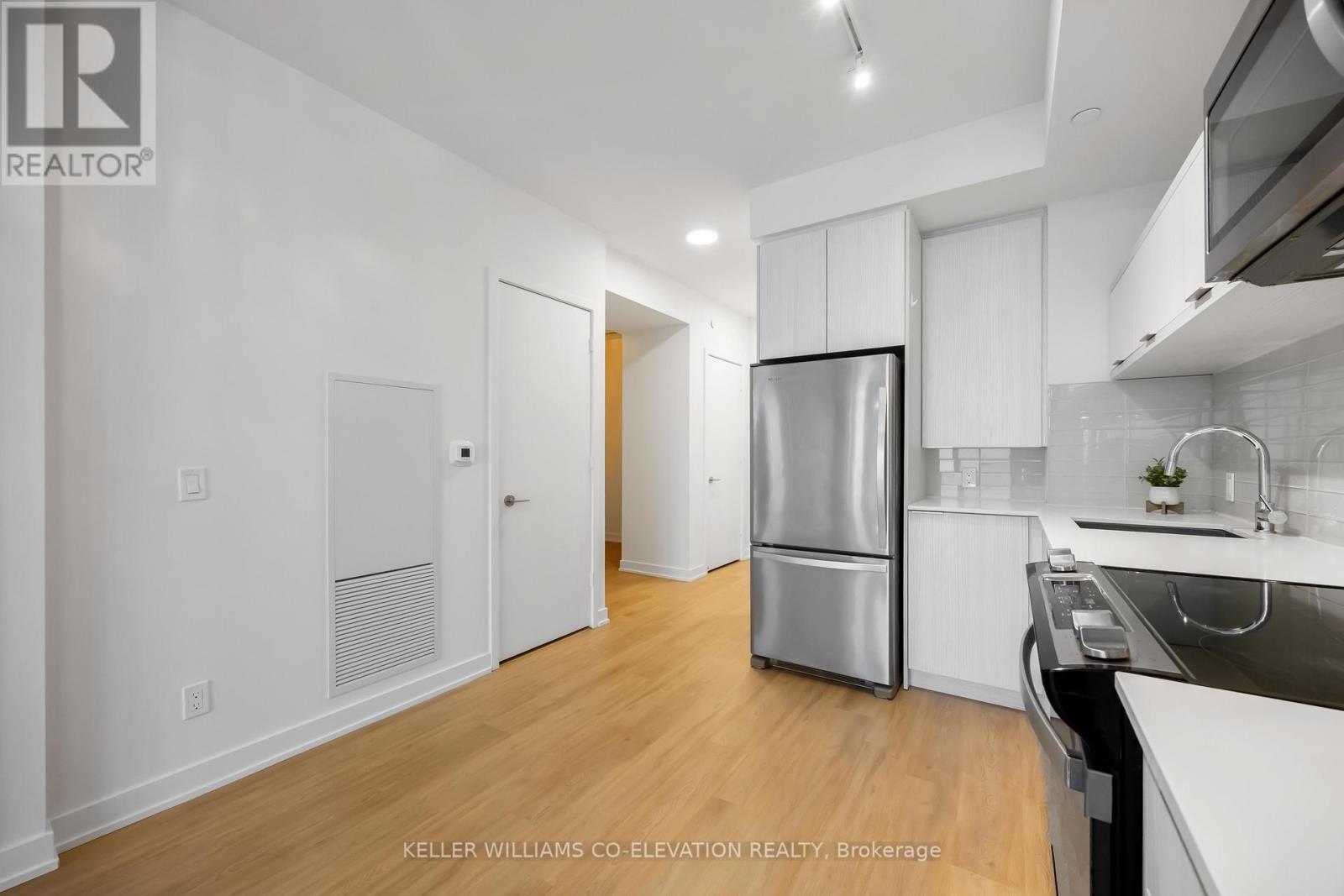 914 - 10 Deerlick Court, Toronto, Ontario  M3A 0A7 - Photo 19 - C12630070