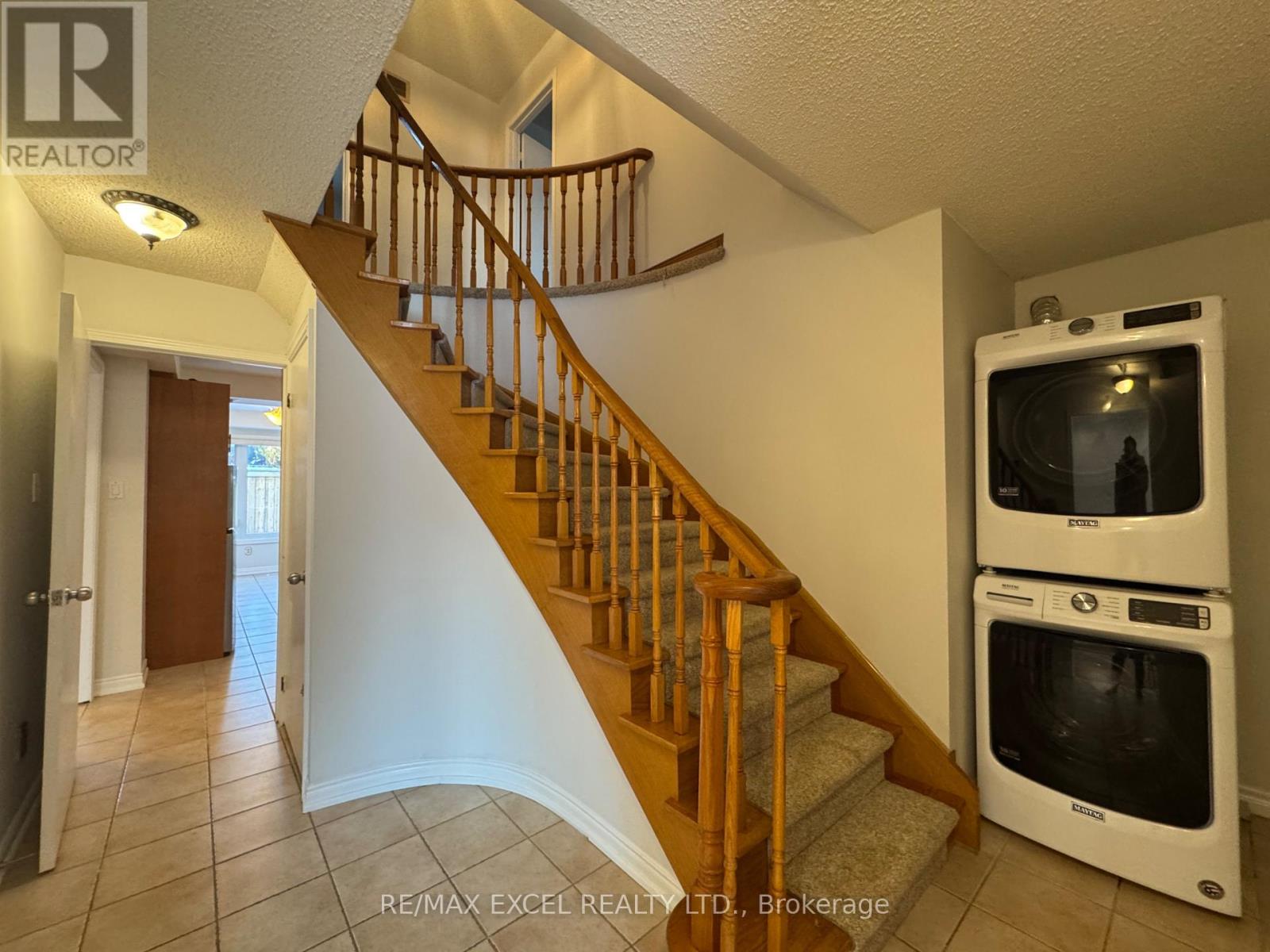 1019 Rouge Valley Drive, Pickering, Ontario  L1V 4N8 - Photo 13 - E12629930