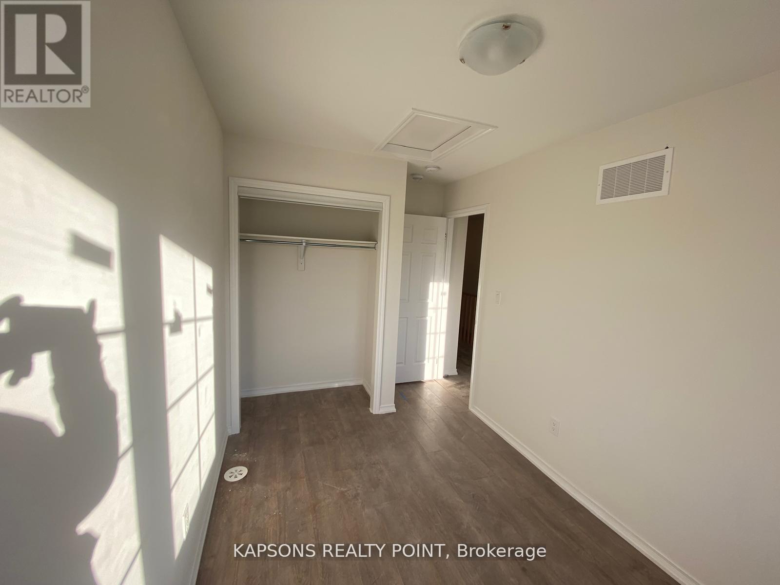 23 - 251 Danzatore Path, Oshawa, Ontario  L1L 0P9 - Photo 5 - E12629958