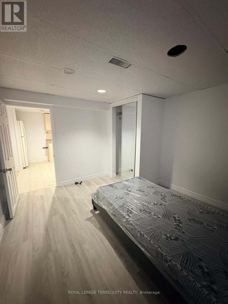 Bsmt - 29 Penzance Drive, Toronto (Bendale), Ontario  M1K 4Z4 - Photo 16 - E12629972