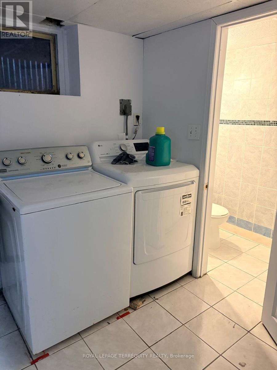 Bsmt - 29 Penzance Drive, Toronto (Bendale), Ontario  M1K 4Z4 - Photo 20 - E12629972